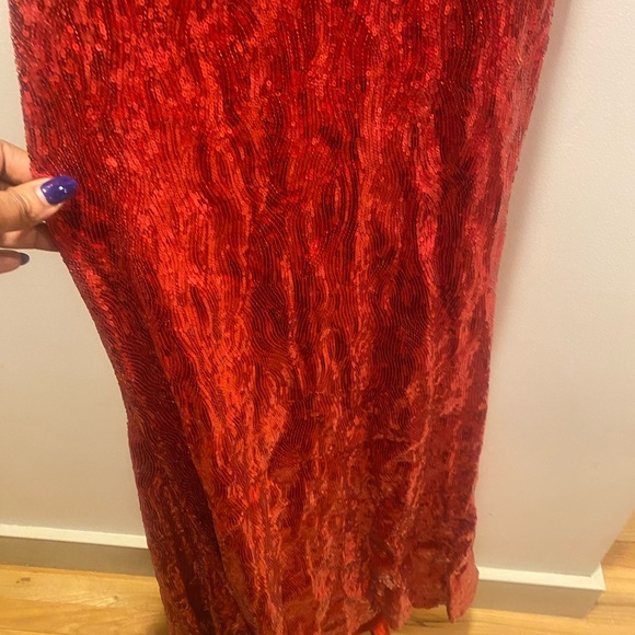 Beautiful Valentines Day Gown! Faviana Glamour Gown New w/ Tags. Size 8. Elegant - Picture 5 of 6